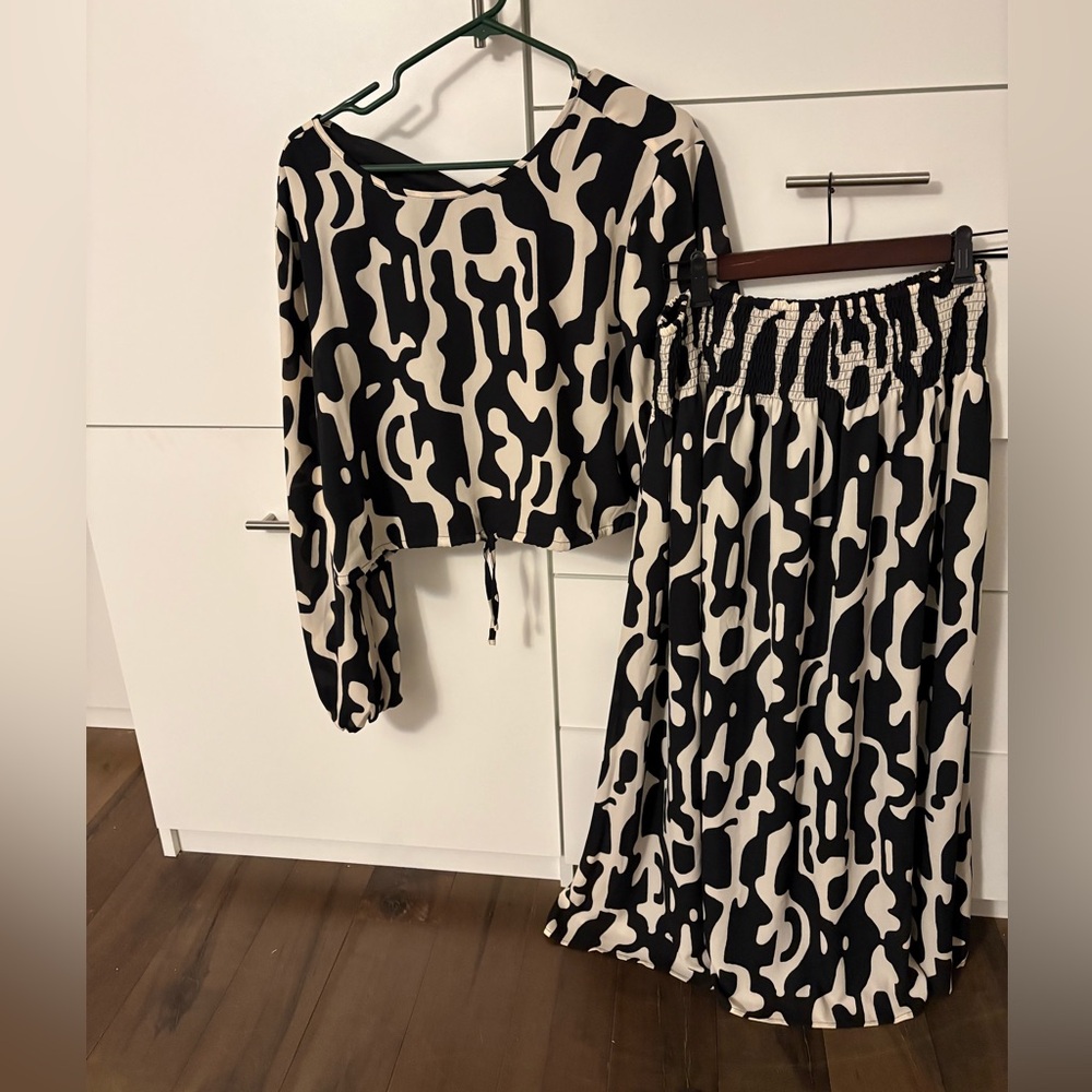 En Creme Black and Cream Maxi Skirt and matching Top